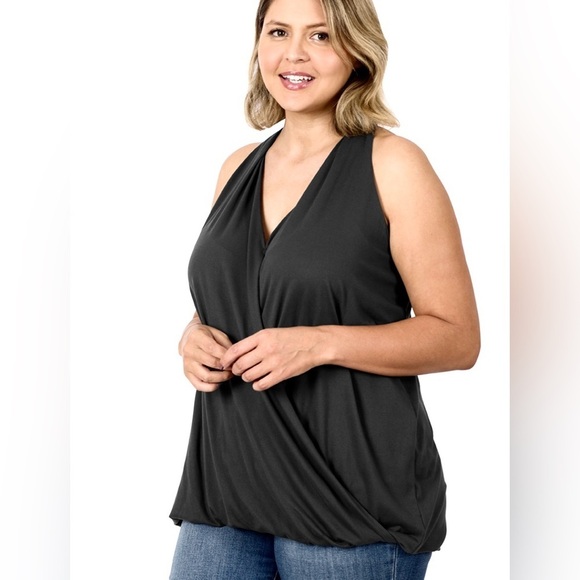 New!Plus Size Black Sleeveless Drape Top Size 1X 2X 3X - Picture 2 of 5